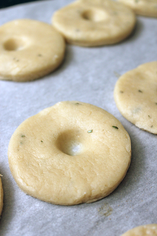 Scones con romero y damasco Scones con romero y damasco