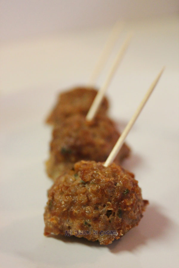 Bolitas de carne con quinoa