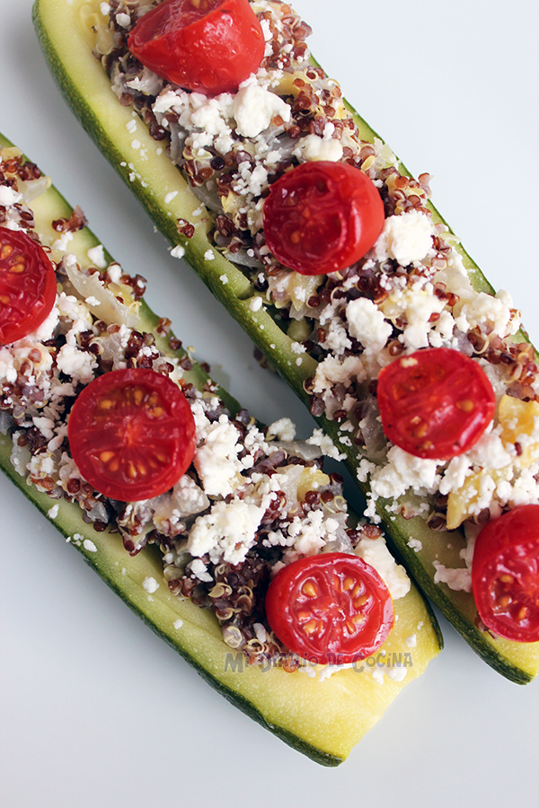 Zapallo-italiano-relleno-con-quinoa,-tomate-y-queso-feta01