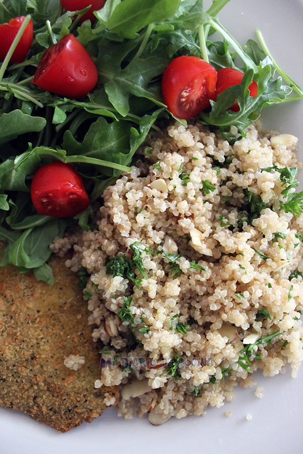 Ensalada-de-quinoa-almendras-y-perejil