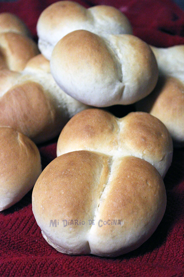 Pan marraqueta o pan batido Pan marraqueta o pan batido