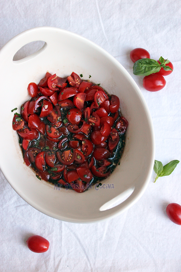 Bruschetta-de-tomate-y-albahaca02