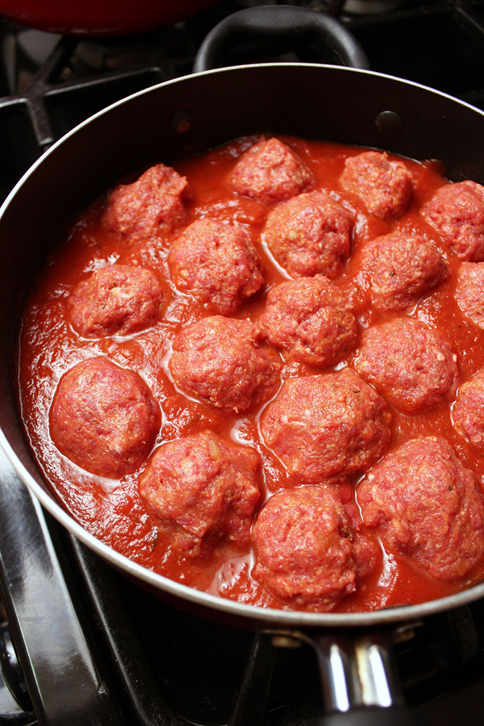 Mama's Best Ever Spaghetti & Meatballs with Melted Cheese Mama's Best Ever Spaghetti & Meatballs with Melted Cheese