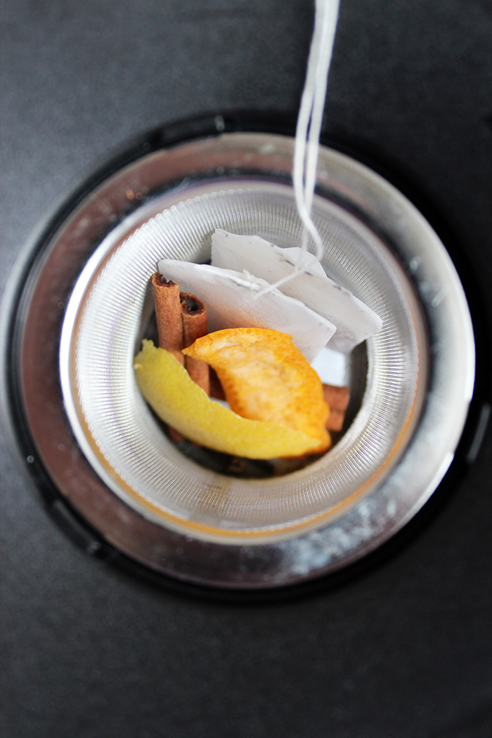 Té con canela, limón y naranja Té con canela, limón y naranja