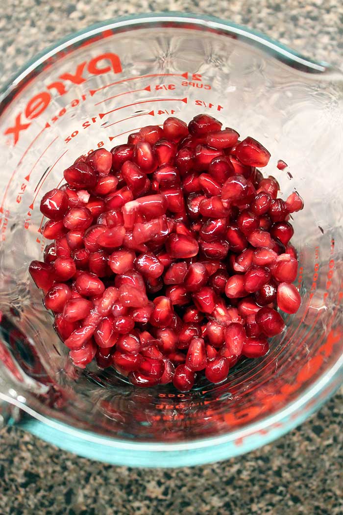 Panna cotta de leche de coco y salsa de granada - Granos de granadas Panna cotta de leche de coco y salsa de granada - Granos de granadas