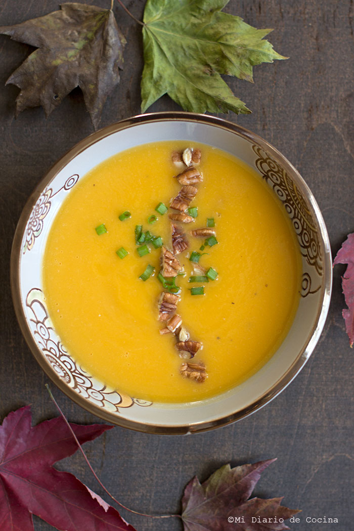 Sopa de zapallo y pera Sopa de zapallo y pera