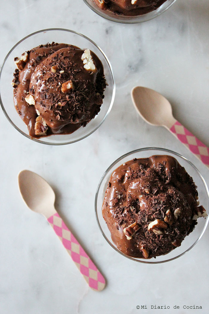 Helado de banana y chocolate Helado de banana y chocolate