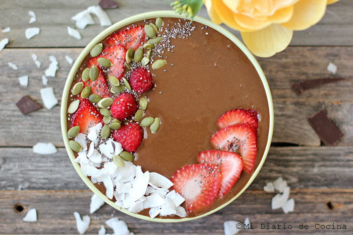 Smoothie en bowl de chocolate Smoothie en bowl de chocolate
