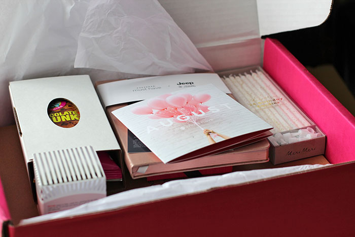 POPSUGAR #MUSTHAVEBOX AGOSTO 2017 POPSUGAR #MUSTHAVEBOX AGOSTO 2017