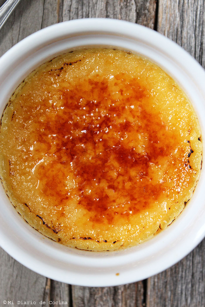 Crème brûlée de maracuya Crème brûlée de maracuya
