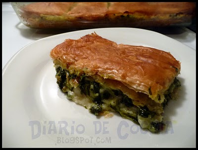 Pasta filo con espinaca y queso cottage