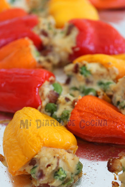 Mini pimientos rellenos Mini pimientos rellenos