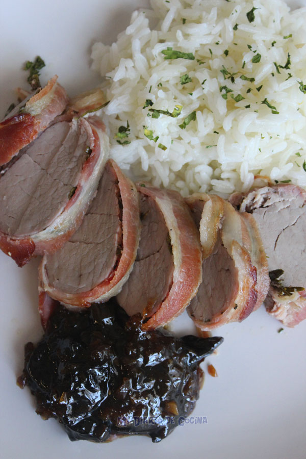 Lomo de cerdo y Chutney de ciruela Lomo de cerdo y Chutney de ciruela