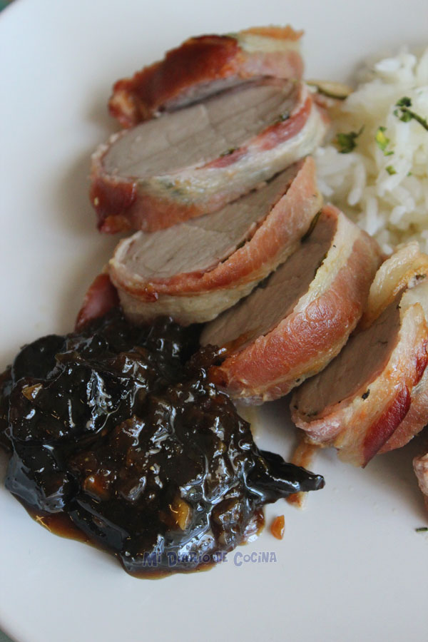 Lomo de cerdo y Chutney de ciruela Lomo de cerdo y Chutney de ciruela