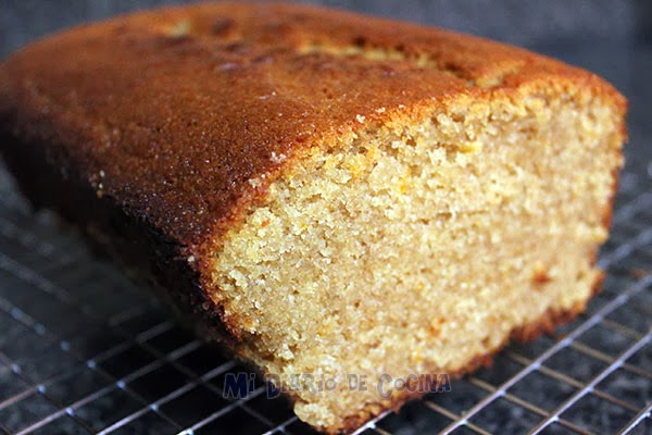 Queque de almendras y naranja