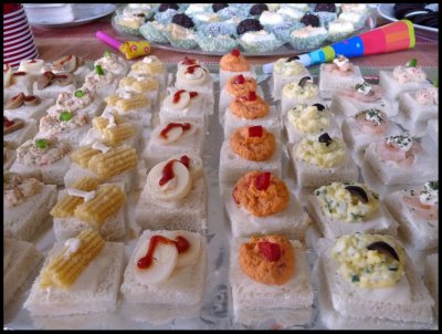 Canapés, trufas de chocolates