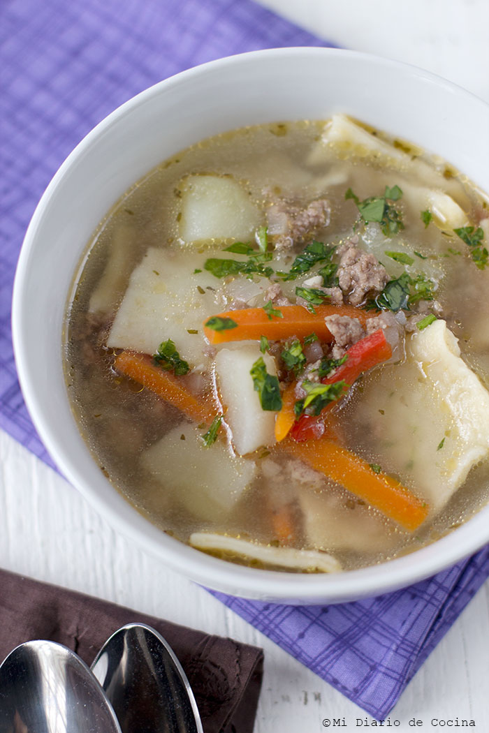 Pantrucas, receta chilena