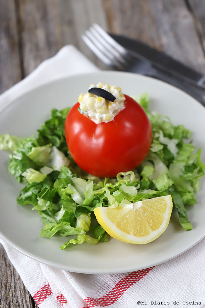 Tomate relleno Tomate relleno